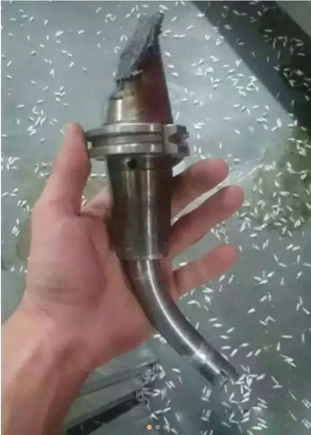 CNC數(shù)控加工中心編程如何避免撞刀？